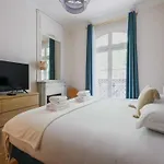 Beautiful Apt - 2Bd 6P - Beaugrenelle